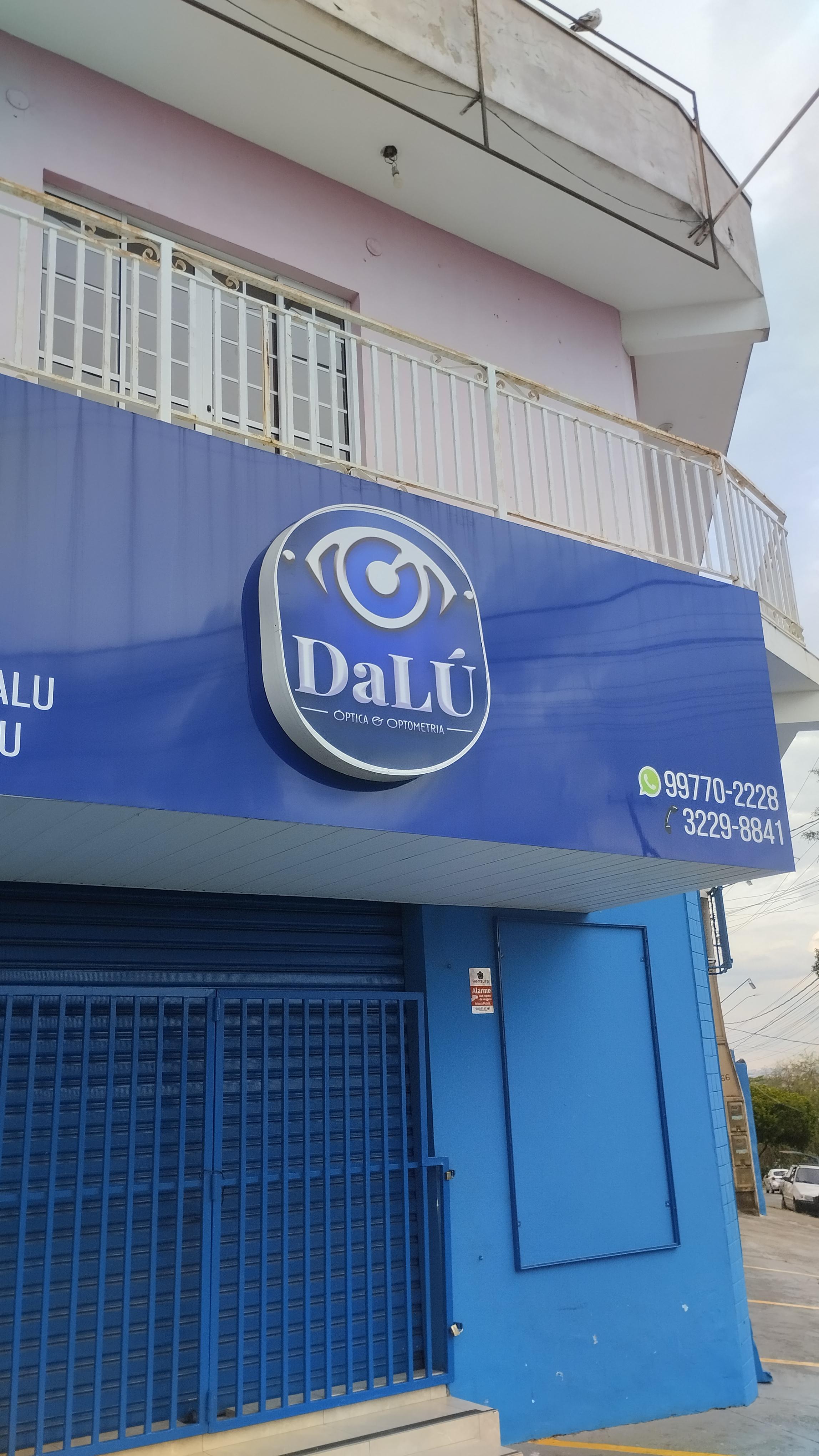 Dalú Óptica e Optometria