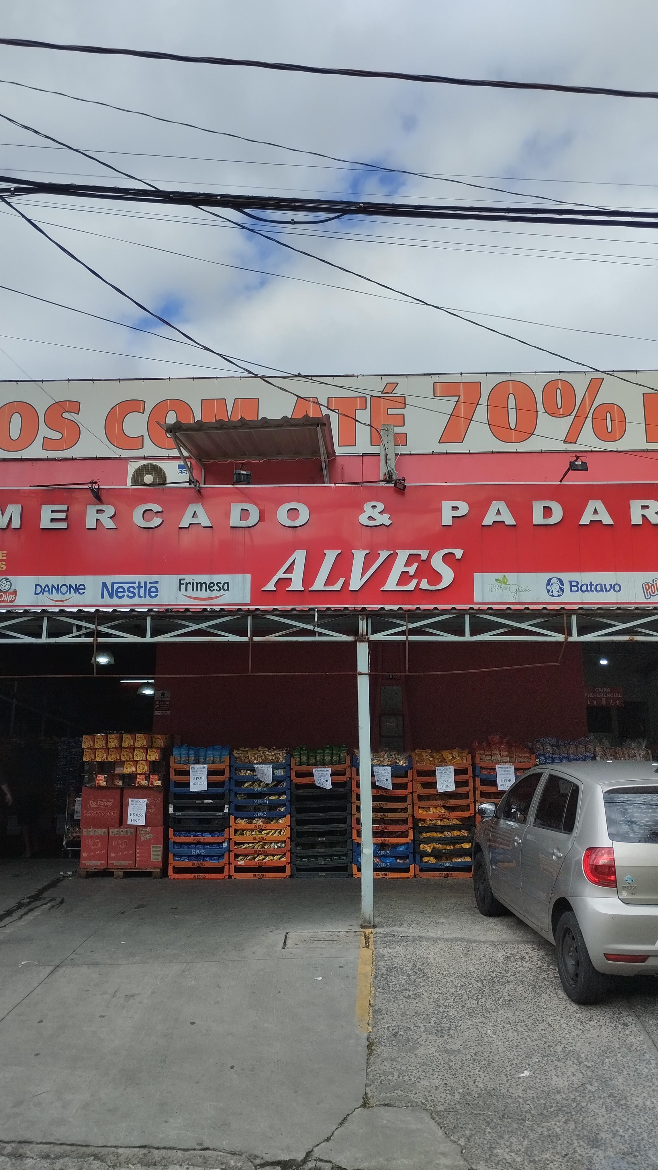 Mercado e Padaria Alves