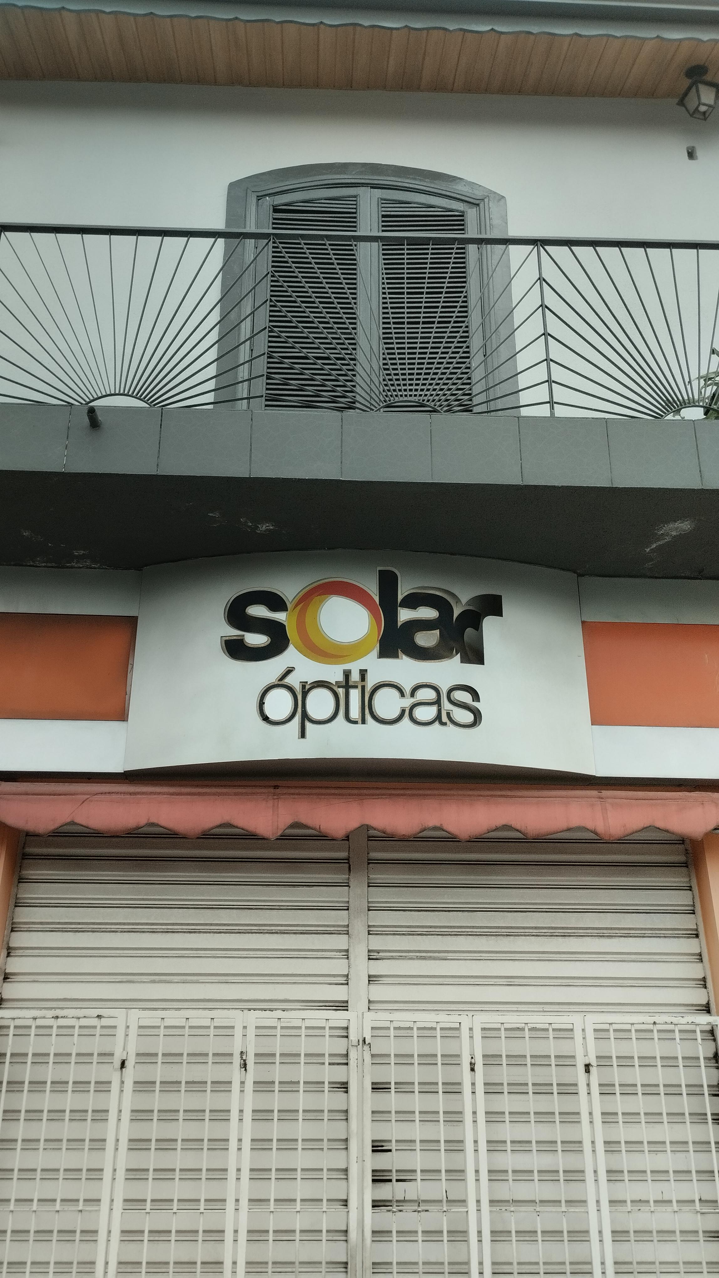 Solar Ópticas